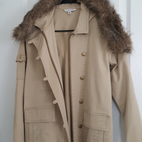 Jacket - Picture 3 of 3